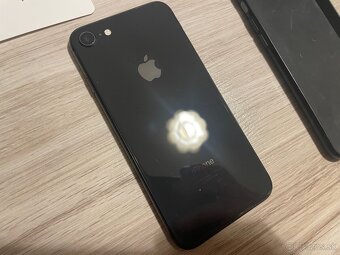 Predám iphone 8 64GB grey - 6