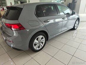 Volkswagen Golf 8 1.5 TGI CNG v ZÁRUKE - 6