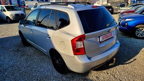 Kia Carens 2.0CRDI -100 kw 7.miestna - 6