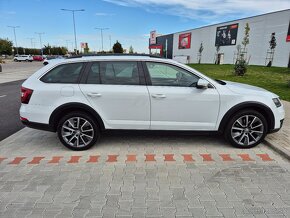 Škoda Octavia Scout 4x4 2018 135kw automat - 6