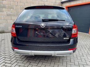 Škoda Octavia Combi SCOUT 2.0 TDI DSG 4X4 - 6