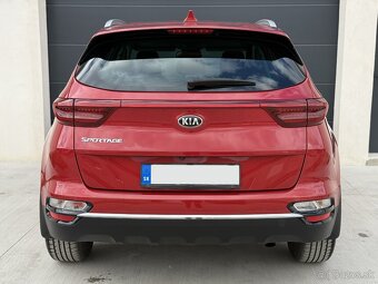 KIA SPORTAGE 1.6 GDI GOLD - 44 000 KM / SK AUTO / 1.MAJITEĽ - 6