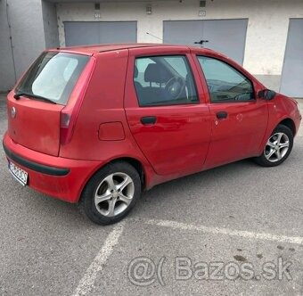 Fiat Punto 1,2  rv 2004 bez hrdze - 6