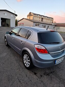 Predám Opel Astra 1.6 77kw - 6