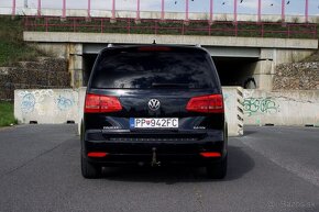 Volkswagen Touran 2.0 TDI Premium Comfortline - 6