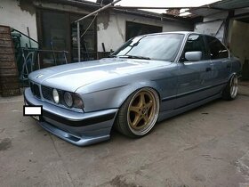 spojlery mam do BMW E34 alpina - 6