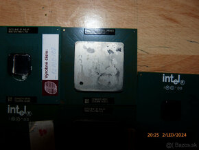 intel 90roky za 10e kus - 6