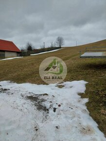 Veľký pozemok na stavbu RD 15km od Dolného Kubína. ID P003BD - 6