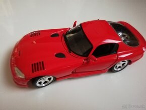 1:18 predam    DODGE  Viper - 6