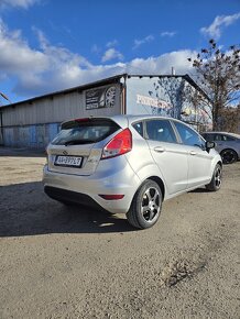 Ford Fiesta - 6