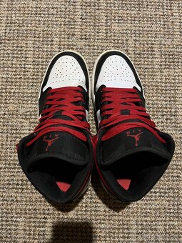 Nike Air Jordan 1 Mid “Black Toe” - 6