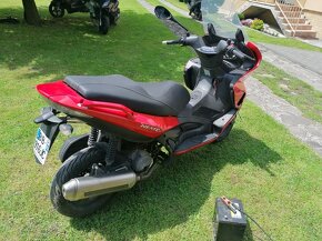 Gilera nexus 125/250/300/500 - 6