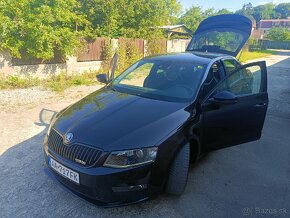 Škoda Octavia 3 2.0tdi RS - 6