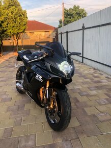 Suzuki GSX-R 600 k6 - 6