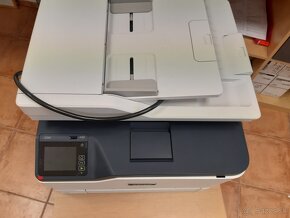 Farebna laserova tlaciareň XEROX - 6