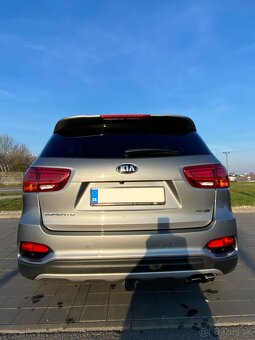 PREDÁM KIA Sorento 2,2 CRDi 4WD 8AT GT-Line 147kw/200k, 5P - 6