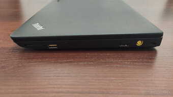 Lenovo Thinkpad x121e - 6