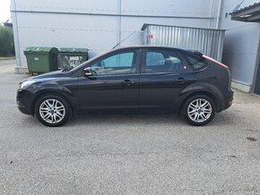 Ford Focus 1.6Tdci Ghia MK2 facelift - 6