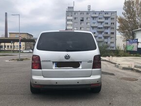 Volkswagen Touran 1.9 TDI 77KW - 6