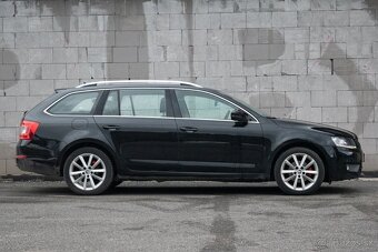 Škoda Octavia Combi 1.6 TDI Elegance DSG - 6