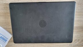 Zachovalý HP notebook - 256GB SSD, 8GB RAM, bat 2-3 hod - 6