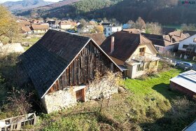 Rodinný dom s rozľahlým pozemkom 2.131 m2. v nádhernom prost - 6