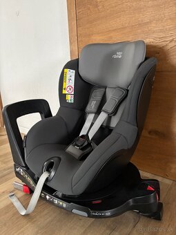 BRITAX RÖMER dualfix M-i SIZE, Otočná 360° - 6