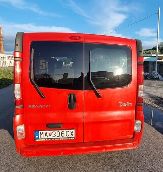 Renault Trafic LongPassenger L2H1 9 miestny minibus 2.0 84kw - 6