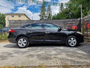 Renault Fluence 1.6i 16V - 6