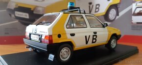 Hachette škoda Favorit V B 1:24 - 6