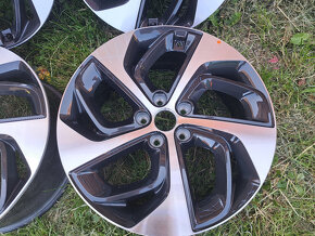 19" Hyundai Tucson - 6