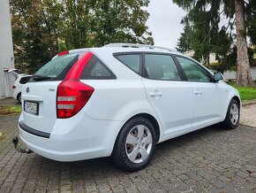 Kia Ceed 1.6 CRDi SW - 6