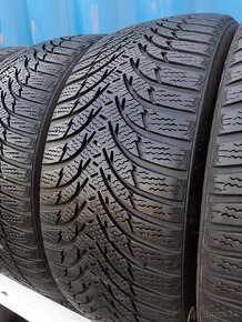 Zánovné zimné pneu 215/45R16 Kumho - 6