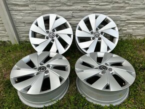 Originál alu disky Volkswagen Golf 8 R17 5x112 - 6