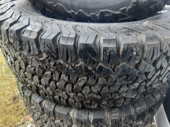 Pneumatiky terénne 285/65R18 Bfgoodrich perfektný stav - 6