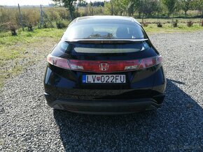 Honda Civic 1,4i sport UFO - 6