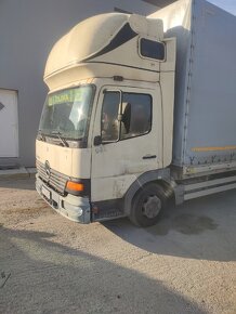 Mercedes Benz atego - 6