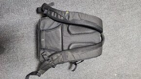 Lowepro BP 350 Runner - 6