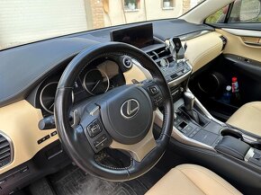 Lexus NX300H - 6