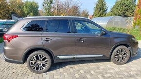 Mitsubishi Outlander 4x4 2.0 Mivec benzín - 6