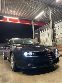 Alfa Romeo 159 1.9JTDm - 6