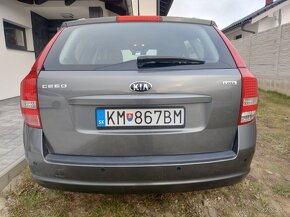 Kia Ceed SW 1.6 CRDI, 2010 - 6