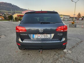 Volkswagen Touareg 3,0 TDI Panorama, Vzduchový podvozok - 6