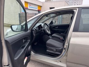 Kia Venga 1.6 benzín automat - 6