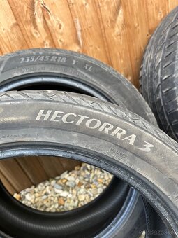 Letné pneu matador 235/45r18 - 6