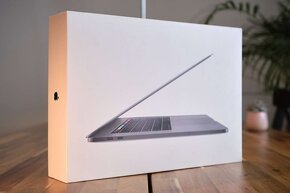 TOP Výkonný Apple MacBook Pro 15” 32GB RAM/i9-8core + obal - 6