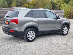 KIA SORENTO 2,2CRDi 4x4 - 6