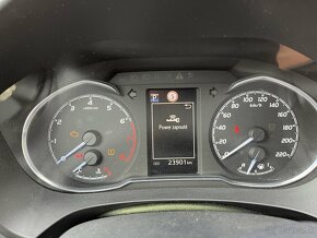 Toyota Yaris 1.5L, benzín,2018 automat,24 tis km - 6