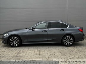 BMW Rad 3 330e PHEV A/T - 6