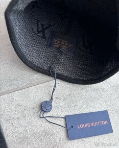 Louis Vuitton čiapka a šál - 6